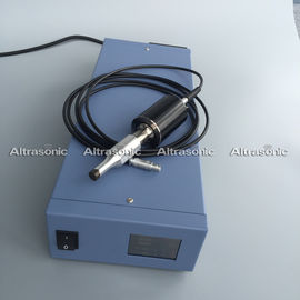 Auto máquina de soldadura ultrassônica de ajustamento pequena do ponto da pressão com o CE aprovado