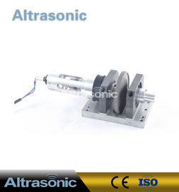 máquina ultrassônica da selagem da roda 800W giratória Titanium ultrassônica para o tafetá material especial